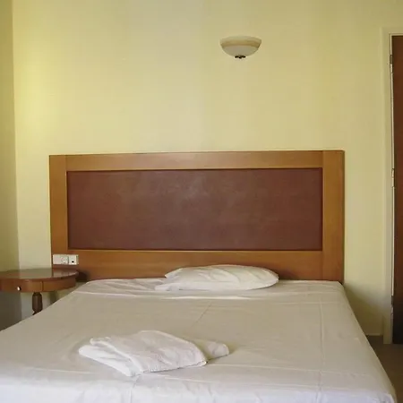 Minos Bay * Heraklion